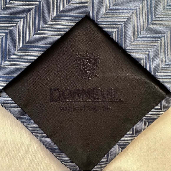 Dormeuil Geometric Repp Blue Tie 100% Silk Handmade in Italy Wide 58” x 4” - Picture 8 of 12